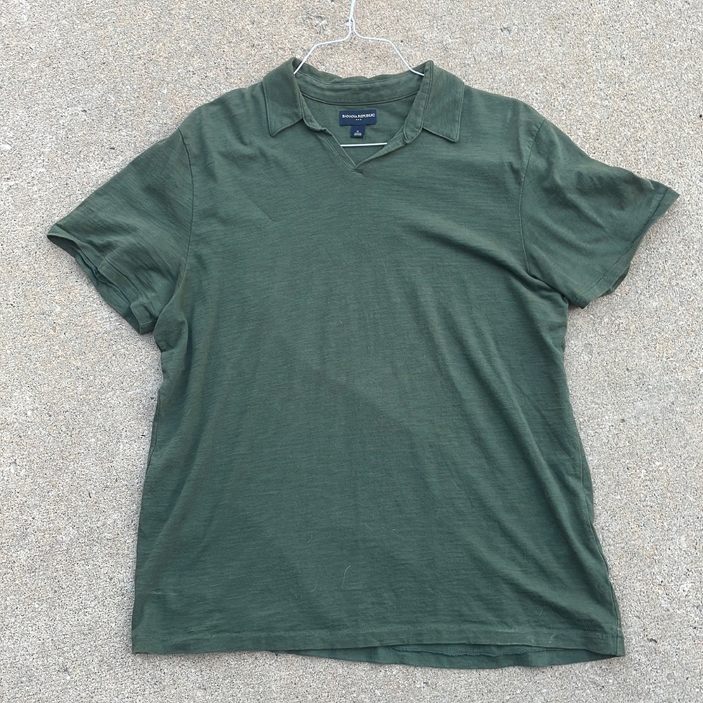 Men’s Banana Republic polo
